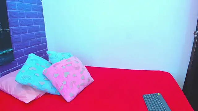 Cora_222's cam snapshot