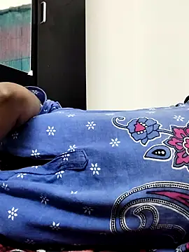 Tamilrojanew's cam snapshot