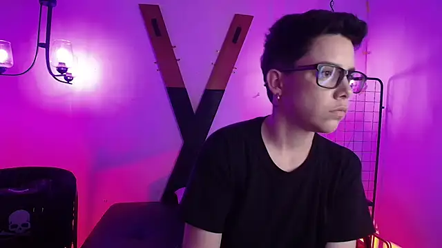 SpencerMontgomery live sex cam