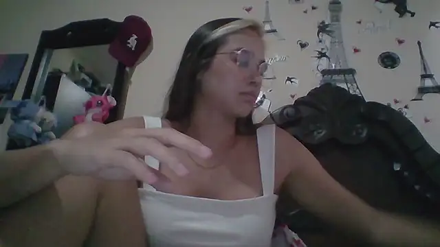 trianabell's cam snapshot