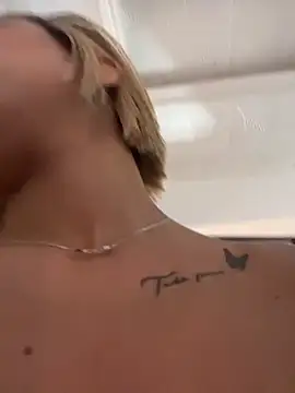 MystiqueXXX live sex cam