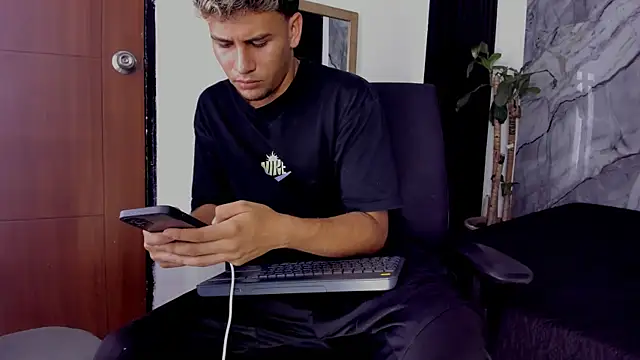 Alan-Smith1 live sex cam