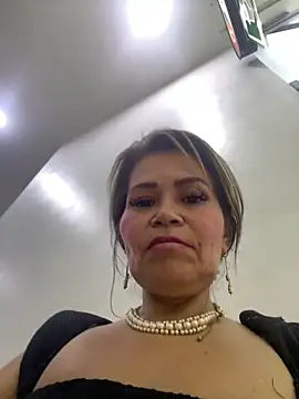 dirty-mother34's cam snapshot