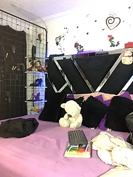 1lovelygirls live sex cam