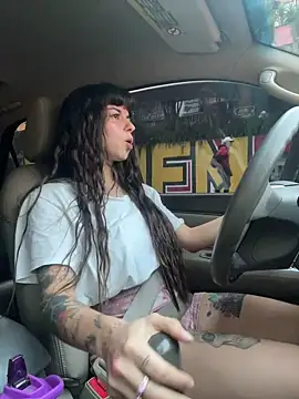 VioletaSubmissive live sex cam