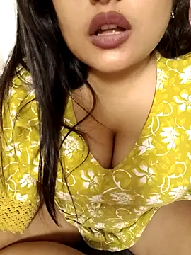 Cuty-Lina's cam snapshot