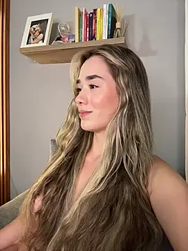 FridaKlein live sex cam