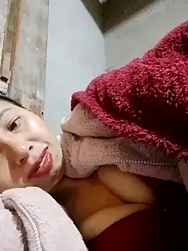 TRIEUTRIEU20's cam snapshot