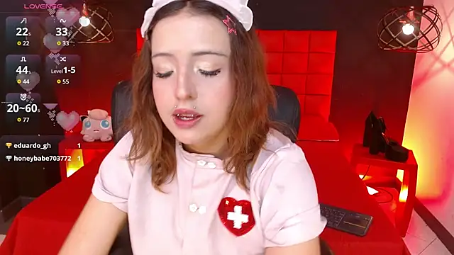 Lilaaa_1's cam snapshot