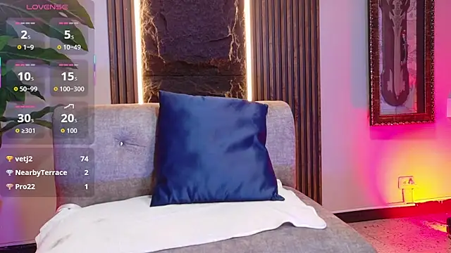 valentina_blazee's cam snapshot