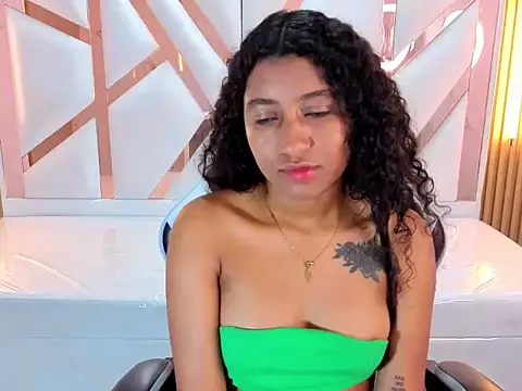 ninadelight_tp's cam snapshot