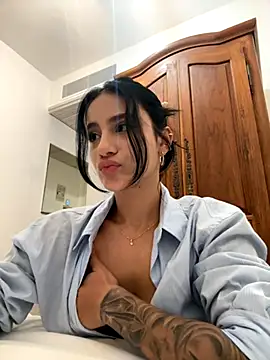 Ale_Lewis live sex cam