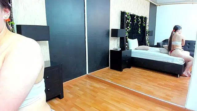 IsabellaThompsoon's cam snapshot