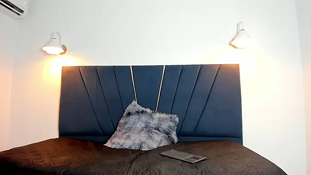 Livekendall's cam snapshot