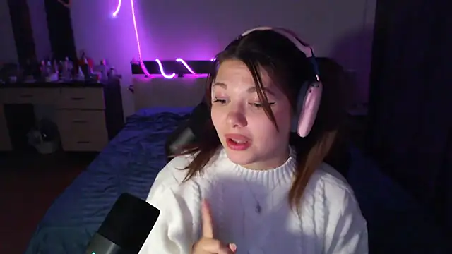 helengilmor live sex cam