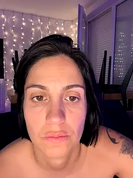 LaPetiteKim's cam snapshot