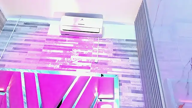 ebony_march's cam snapshot