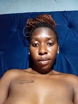 sexysmalldaily04's cam snapshot