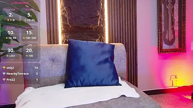 valentina_blazee's cam snapshot