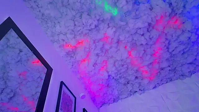 _ViolletteNoir_'s cam snapshot