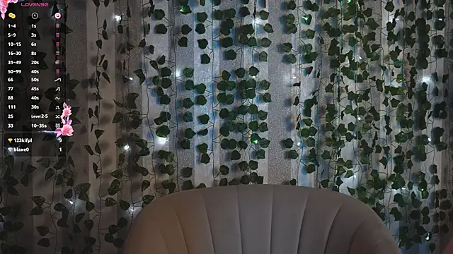 cheeky_cherry_'s cam snapshot