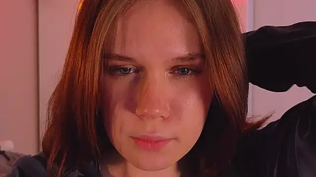 Mia_Luw's cam snapshot