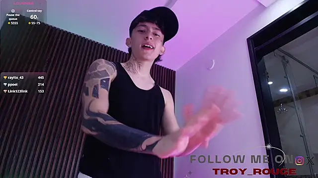 troy_rouge live sex cam