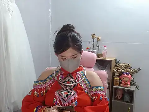 Chipu_lovely11's cam snapshot