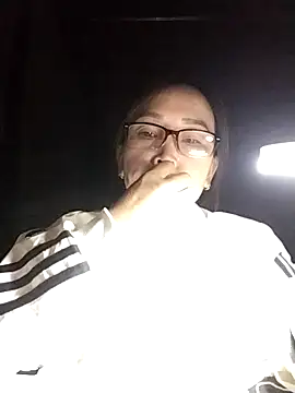 Feeling-hot's cam snapshot