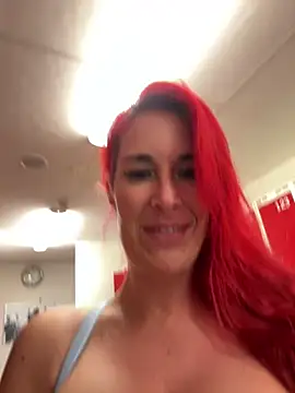 black-flamingo's cam snapshot