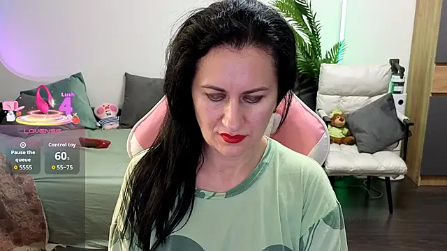 monnica_vibe_'s cam snapshot