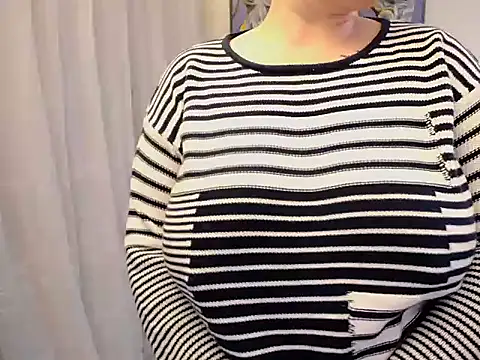 Lady_Tiana's cam snapshot