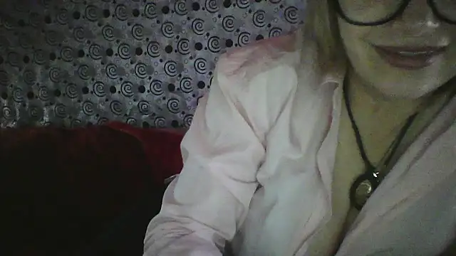 Lia_Ray's cam snapshot