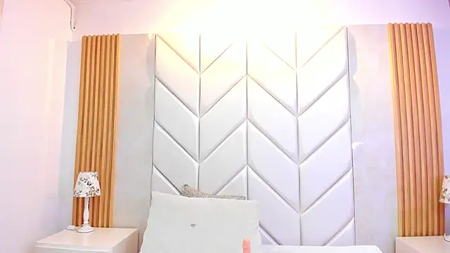 BarbieMonet's cam snapshot