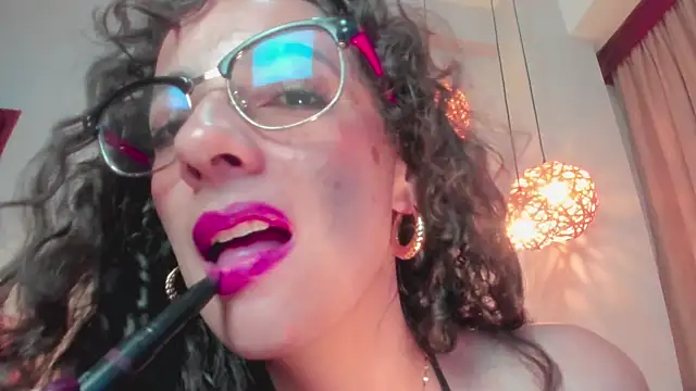 AmaraYasbel's cam snapshot