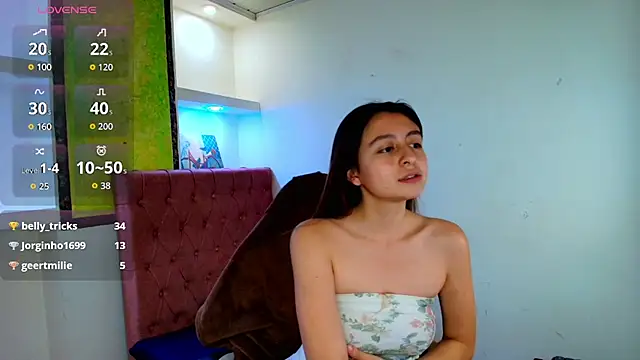 lala_clark's cam snapshot