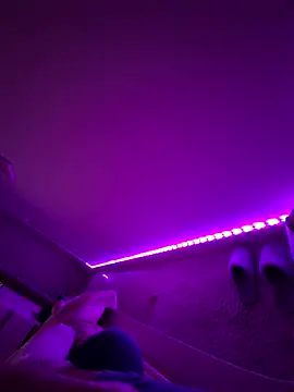 Catseys123's cam snapshot