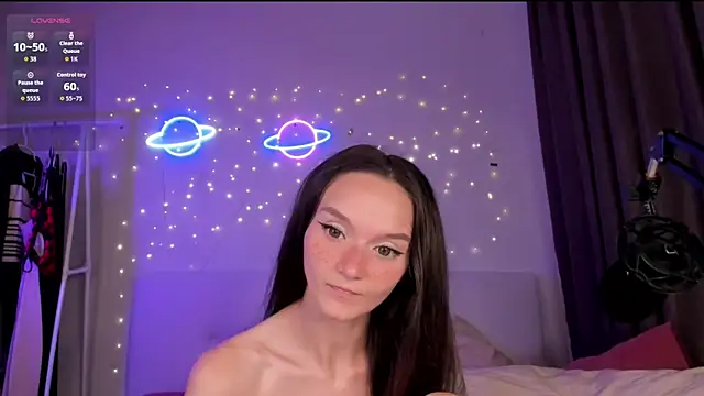 HottieEVER's cam snapshot