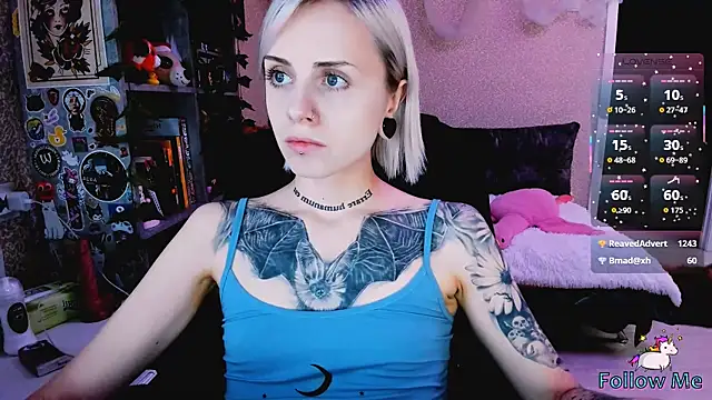 NaniMoore's cam snapshot