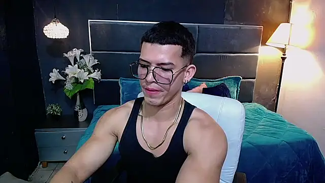 ethan_rodgers's cam snapshot