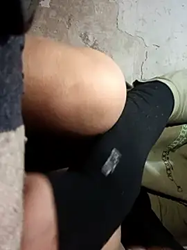 Yourhearbeat's cam snapshot