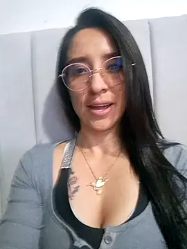 VALERY-03_ live sex cam