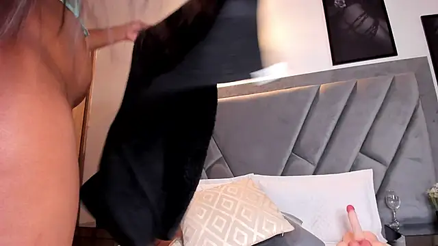 brenda_nova18's cam snapshot