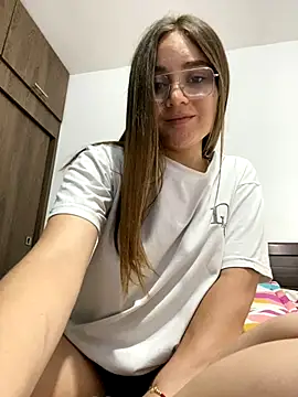 mia_evanss26's cam snapshot