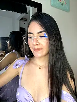 IslaCole's cam snapshot