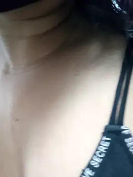 sanaya_baby's cam snapshot