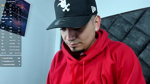 OwenStonne_'s cam snapshot