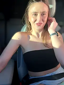 lunagirl13 live sex cam