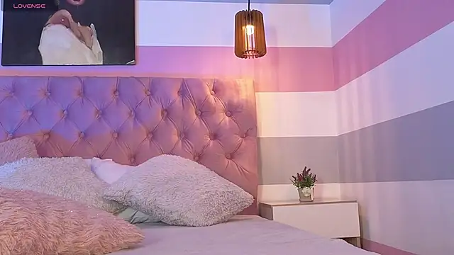 katynavarro's cam snapshot