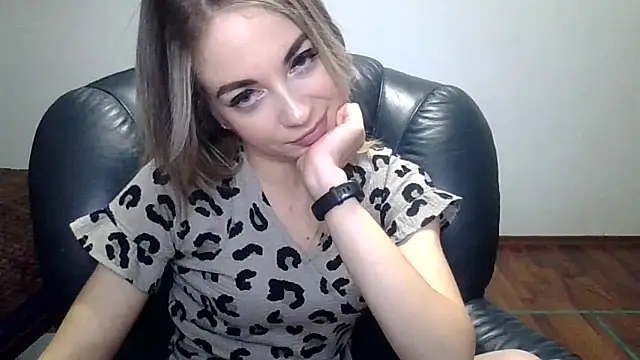 Miss_solomia's cam snapshot